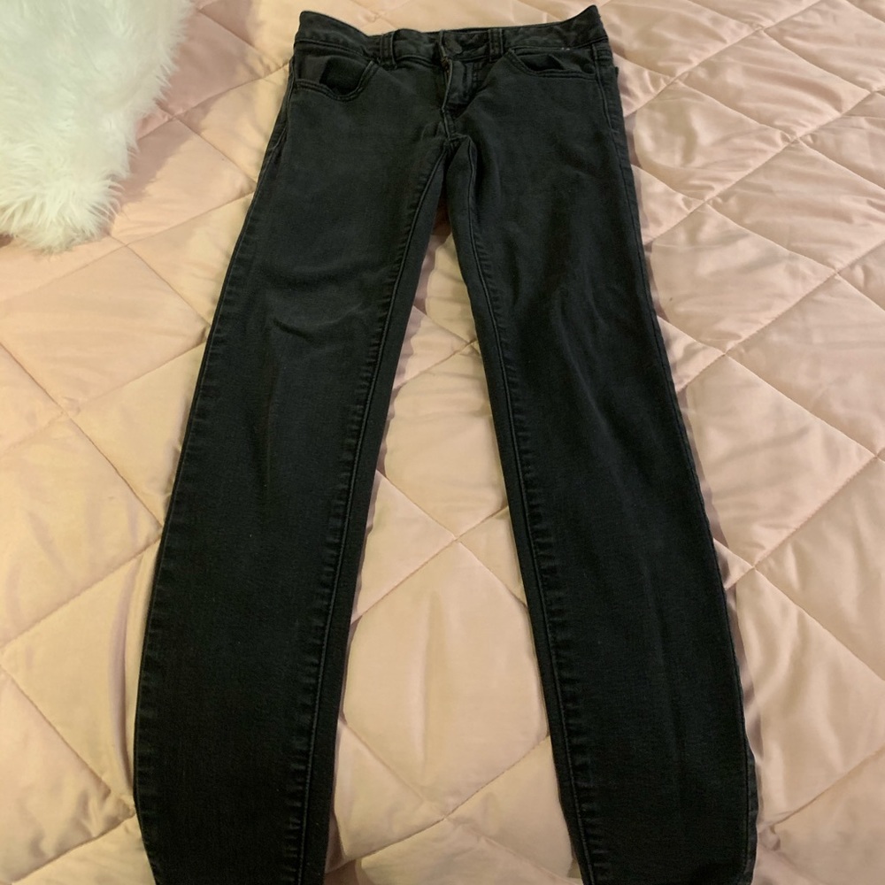 American Eagle jeans. Size 00